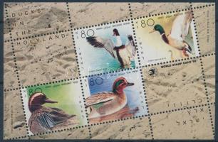 Nemzetközi bélyegkiállítás; Madarak blokk International Stamp Exhibition, Birds block