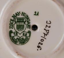 Kézzel festett, búzavirágokkal  és pillangókkal díszített, hibátlan, jelzett, Zsolnay porcelán gyert...