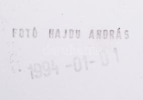 1993-1994 Hajdu András képriportja budapesti  hajléktalanokról, 7 db fotó, pecséttel jelzett, 13x18 ...