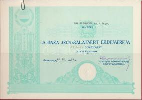 1986. "A Haza Szolgálatáért Érdemérem" Arany fokozata adományozói tokban és okirattal műbő...