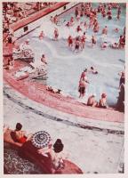 cca 1930-1940 Budapest nevezetességei és budapesti életképek, 14 db színes nyomat, 22x20 cm-es karto...