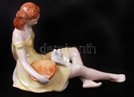 Drasche galambetető, kézzel festett, jelzett, hibátlan, m:12 cm, h:18 cm