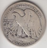 Amerikai Egyesült Államok 1945. 1/2$ Ag &quot;Walking Liberty&quot; T:3 &lt;br/&gt;USA 1945. 1/2$ Ag &quot;Walking Liberty&quot; C:F &lt;br/&gt;Krause KM#142