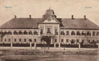 4 db RÉGI, vegyes minőségű magyar városképes lap:  Kiskőrös, Egerbakta, Hatvan, Cegléd / 4 old Hunga...