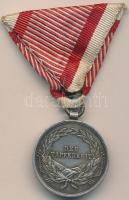 1917. "Károly Ezüst Vitézségi Érem II. osztály" kitüntetés mellszalaggal. Szign.: Kautsch ...