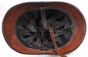 Régi tűzoltókalap, közepes állapotban, h:27 cm