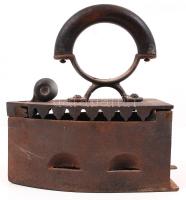 Régi öntöttvas szenes vasaló/ Vintage coal iron, 22x20x10cm