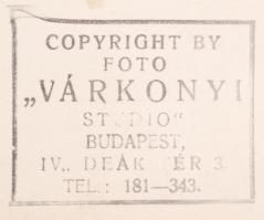 Verbényi Blanka (Blanka Marx) magyarnóta énekesnő és színásznő 17 db vegyes fotója, közepes és nagy ...