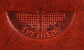 Jó minőségű, nagyméretű olasz bőr táska vállpánttal és kézben hordozható, sok rekesszel, jó állapotb...