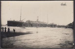 Turkey (?) Ships, sunken ship, photo