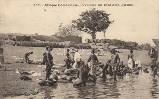 Washing women, Senegalese foklore, ethnic nude (small tear)