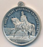 1867. "A Buda-pesti koronázás emlékéül / Éljen a király, éljen a haza" ón emlékérem (32mm)...