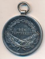 1915-1916. "II. osztályú Ezüst Vitézségi Érem" fémjel nélküli változat, mellszalag nélkül....