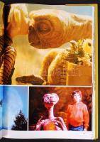 A 100 legjobb film. Lenyűgöző utazás a mozgófilm történetében. Pécs, 2008, Alexandra. Fotókkal gazda...