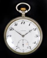 Movado másodpercmutatós zsebóra, egy hajszálrepedéssel a számlapon. Jól jár / Movado pocket watch, crack on the dial