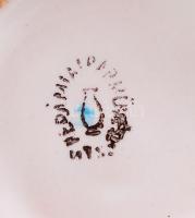 2 db szivárványszínű kerámia váza, apró hibával, jelzett, m: 21 cm