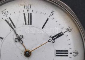 cca 1890 Kulcsos zsebóra lánccal tisztításra szorul / Pocket watch, needs repair