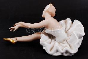 Wallendorf balerina, kézzel festett, jelzett, hibátlan, m:13 cm, h:25 cm/ Wallendorf Swan Lake balle...