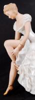 Wallendorf táncosnő, kézzel festett, jelzett, hibátlan, m:20,5 cm, h:20 cm/ Wallendorf ballerina