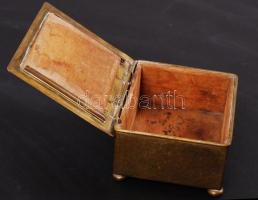 WMF réz dobozka, jelzett, egyik lába hiányzik, 9x11x4,5 cm