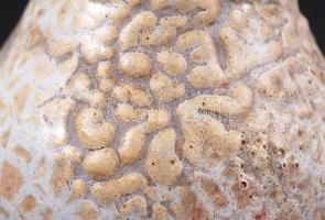 Gorka Géza (1894-1971): Kis váza. repesztett mázzal, jelzett (Nógrádverőce), m:12,5 cm