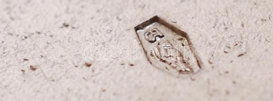 Ezüst (Ag.) cigarettatálca, jelzett, nettó: 164 g