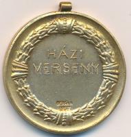 ~1910-1920. "Budapesti Korcsolyázó Egylet - Házi verseny" aranyozott díjérem (27mm) szign....