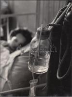 cca 1960-1970 Ismeretlen szerző: Az élet vize, vintage fotóművészeti alkotás, 24x18 cm