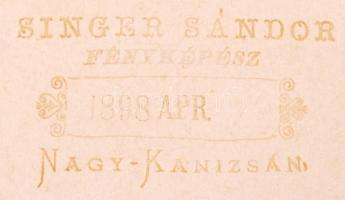 1898 Singer Sándor: Nagykanizsai épületfotó, keményhátú fénykép, pecséttel jelzett, 12x16 cm