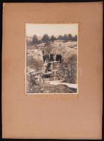 cca 1930-1940 Csatornázás Budán, fotóméret 15x11 cm, karton 30x22 cm