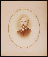 cca 1870-1880 Korai fénykép Kloess G., azaz Klösz György műterméből, hidegpecséttel jelzett, képmére...