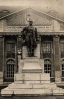 Debrecen, Tudományegyetemi Klinikák, Tisza István szobra, photo