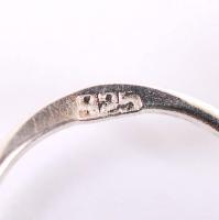 Ezüst fülbevalópár befoglalt citrin díszítéssel, jelzett, br: 4,3 g