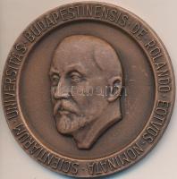 ~1970. "SCIENTIARIUM UNIVERSITAS BUDAPESTINENSIS DE ROLANDO EOTVOS NOMINATA" Br emlékérem dísztokban (60mm) T:1