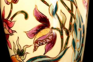 Zsolnay gazdagon díszített virágos váza, kézzel festett, jelzett, hibátlan, m:26,5 cm