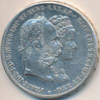 Ausztria 1879. 2G Ag "I.Ferenc József és Erzsébet királynő / Ezüstlakodalom" T:2,2- Austria 1879. 2 Gulden Ag "Franz Joseph and Elisabeth / Silver Jubilee" C:aXF