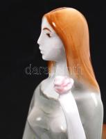 Zsolnay virágszirmos lány, kézzel festett, jelzett, hibátlan, m:22,5 cm, h:14,5 cm