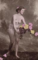 Erotikus meztelen hölgy rózsával (ázott), Erotic postcard, nude, rose (wet damage)