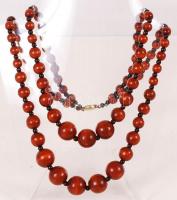 Bizsu tétel: 5 db nyaklánc és egy nyaklánchoz tartozó karkötő