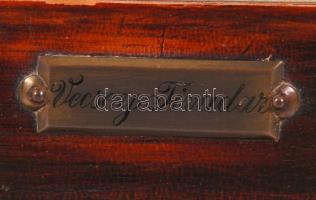 Vecsey Tivadar (1885-?): Tisztás. Olaj, vászon, jelzett, apró hibákkal, keretben, 27×23 cm