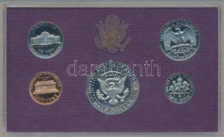 Amerikai Egyesült Államok 1985. 2c-1/2$ (5xklf) szettben és díszcsomagolásban T:PP
USA 1985. 1 Cent ...