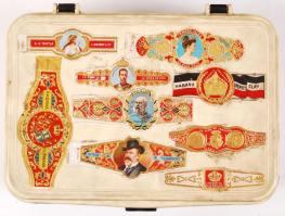 Hatalmas bolhapiac tétel, számos érdekességgel, rengeteg hasznosítható dologgal, nagy dobozban