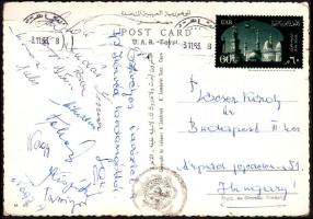 1963 A BUdapesti Honvéd Labdarúgó csapat tagjai által aláírt lap Tunisból