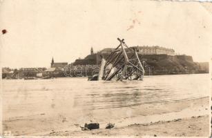 Újvidék Pétervárad destroyed bridge, photo (EK)