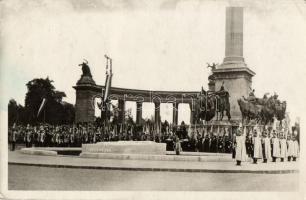 Budapest XIV. a Világháborúban elesett ismeretlen hősök emlékműve (Rb)