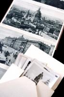 1 db régi, 16 darabos Berlin képeslap leporello tokban és 24 darabos Berlin mini fotó sorozat tokban...
