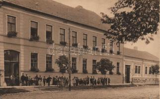 Munkács, Zrínyi utca, elemi iskola / Zrínyi street, school (r)