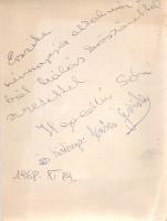 Hegedűs Sári énekes és zenekara fotója, saját kezű aláírásával