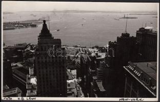 H.B. Leon: New York, feliratozva, 19x12 cm