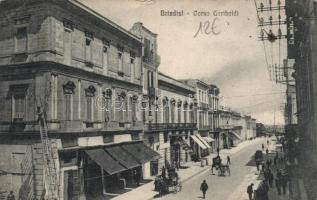 Brindisi, Corso Garibaldi (small tear)